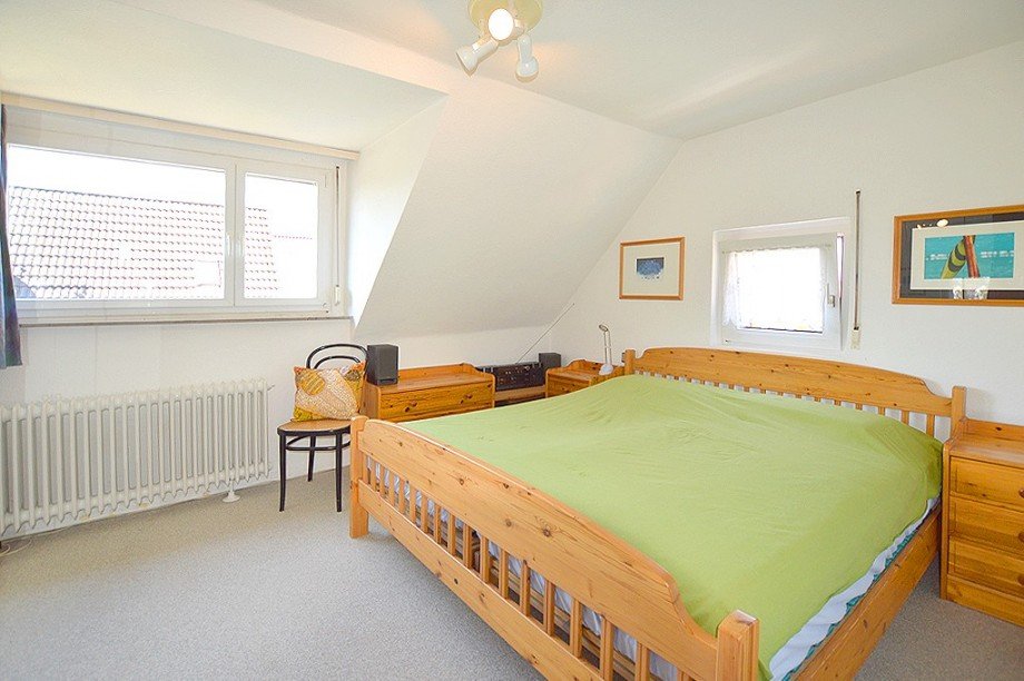 Schalfzimmer DG Doppelhaush�lfte D�sseldorf