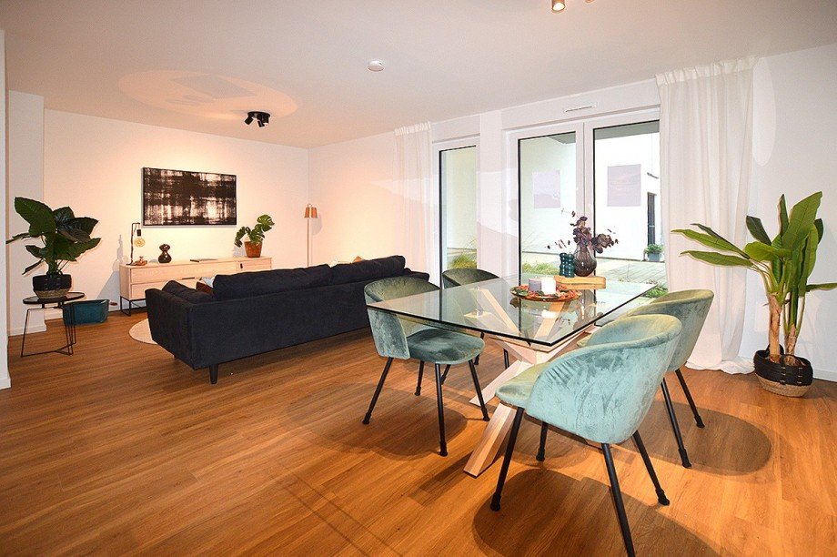 Wohn- und E�bereich Etagenwohnung D�sseldorf