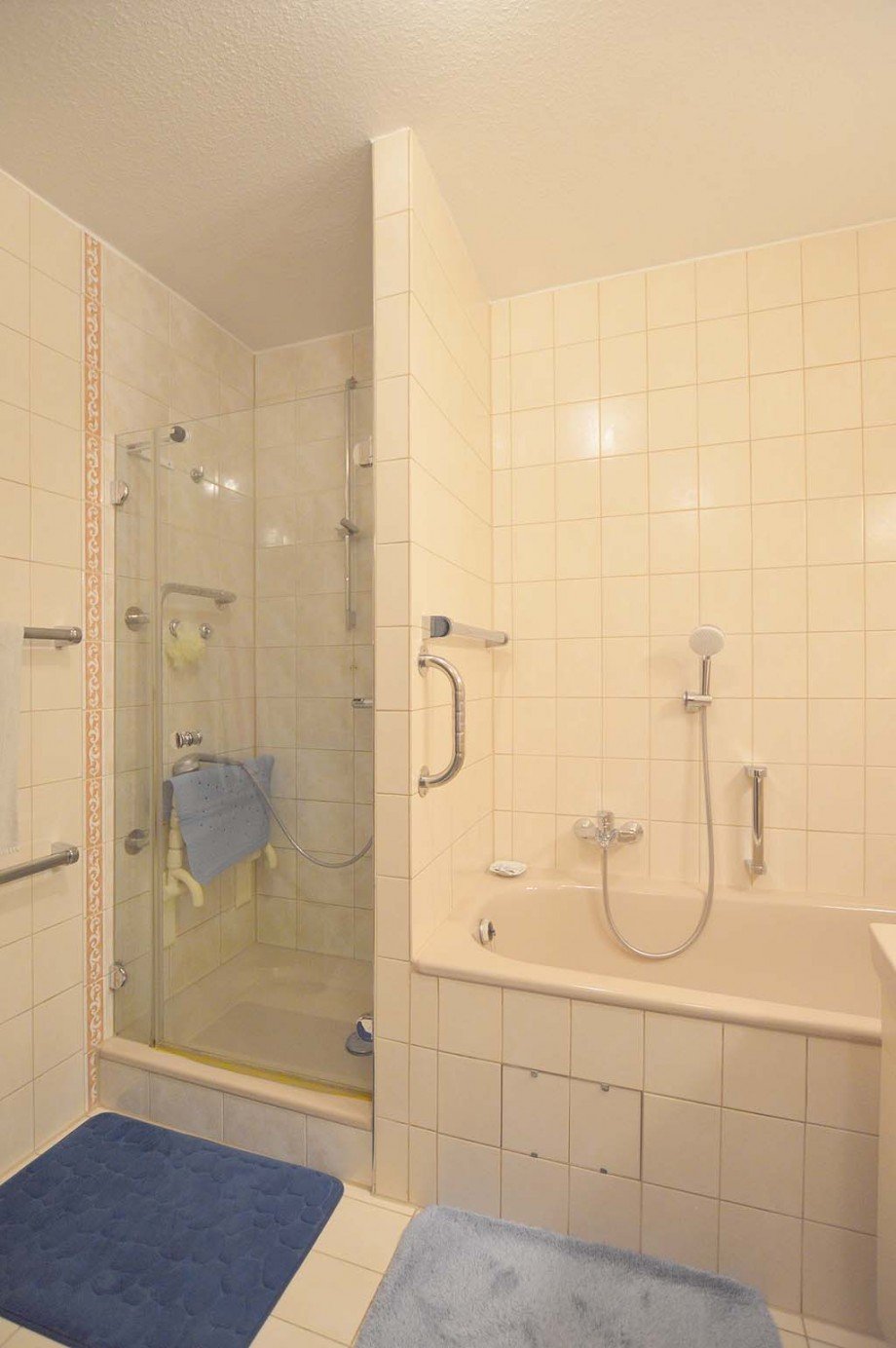 Dusche/Wanne Etagenwohnung D�sseldorf