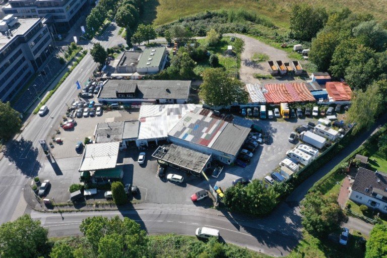 Gewerbegrundst�ck Erkrath Luftaufnahme Erkrath - Hochdahl Halle Attraktives Investment Gewerbeimmobilie Erkrath Hochdahl