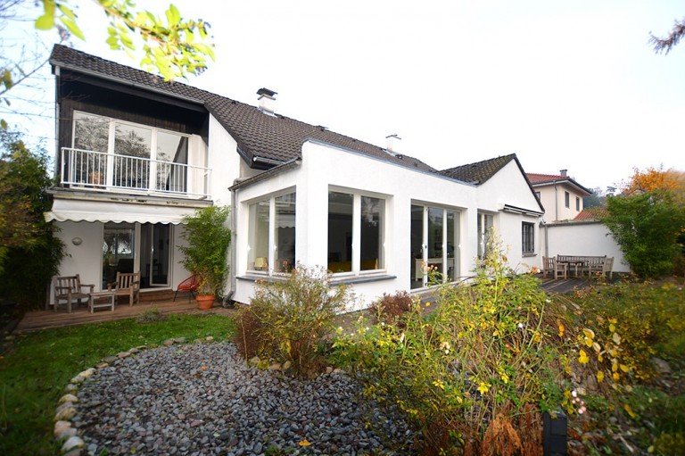 Gartenansicht Ratingen - Ost Einfamilienhaus Gro�z�giges Einfamilienhaus mit sch�nem Garten