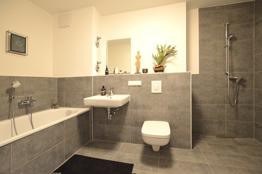 Badezimmer 1 Etagenwohnung D�sseldorf