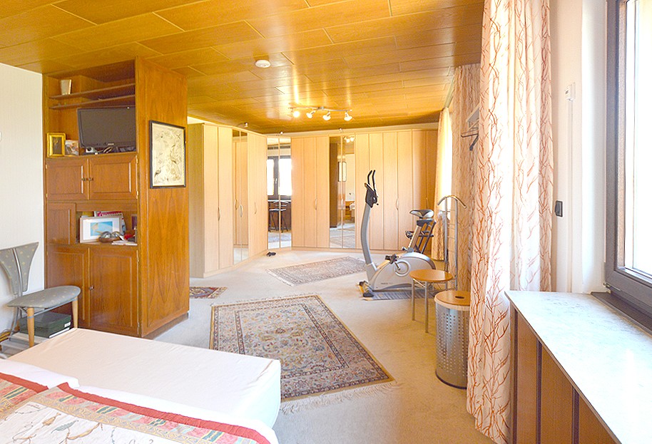 Schlafzimmer EG Doppelhaush�lfte D�sseldorf