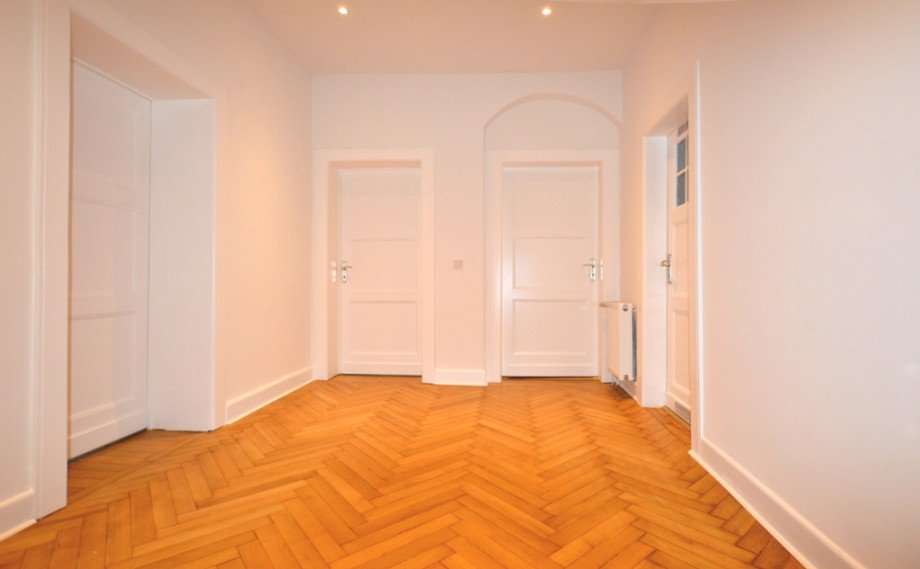 Diele Erdgeschosswohnung D�sseldorf