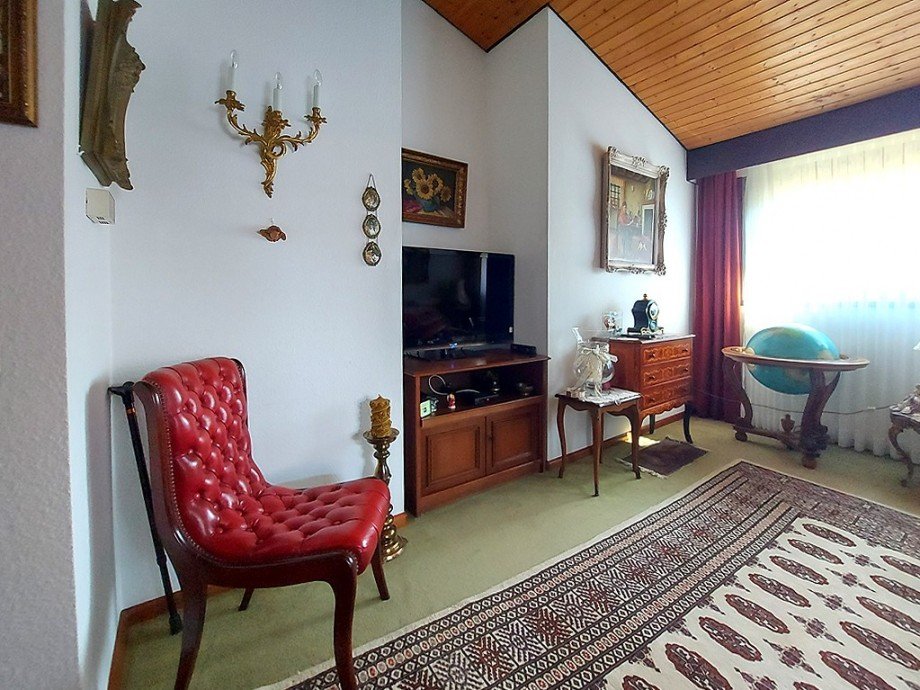 Erdgeschoss-TV-Bereich Einfamilienhaus Schwalbach