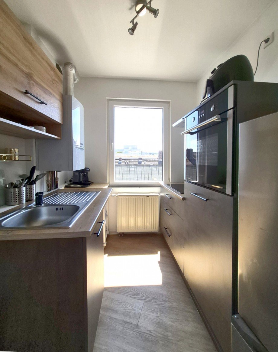 K�che Dachgeschosswohnung D�sseldorf