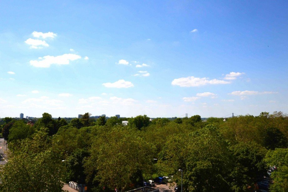 Ausblick Dachterrasse Maisonettewohnung D�sseldorf