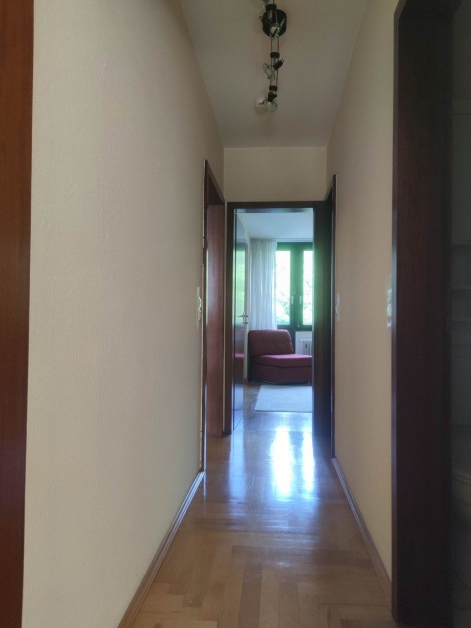 Flur Etagenwohnung D�sseldorf