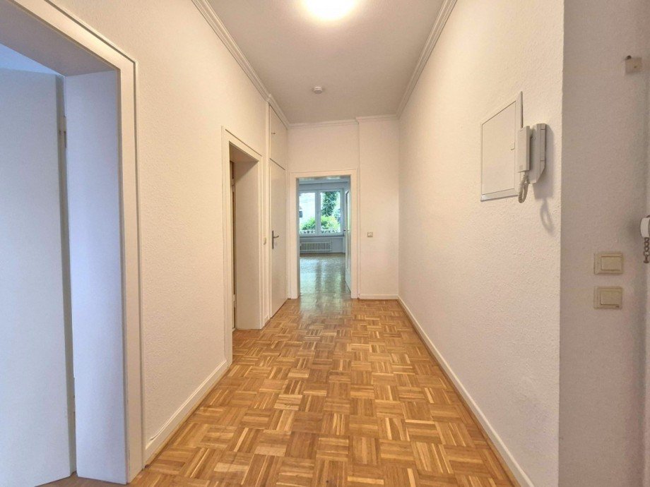 Diele Erdgeschosswohnung D�sseldorf