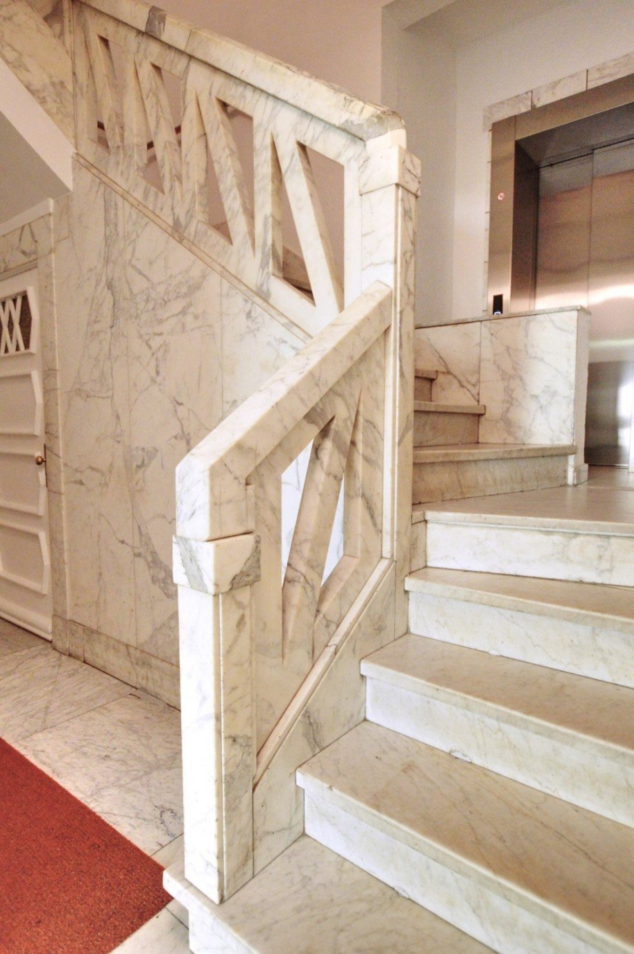 Hauseigangsbereich Maisonettewohnung D�sseldorf